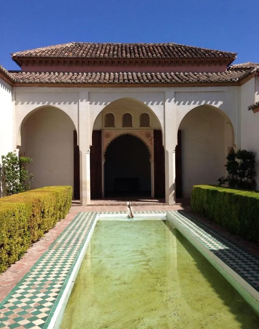 Apartamento La Bella Escondida Piscina Campo De Golf Solarium Y Parking En Centro Historico Málaga